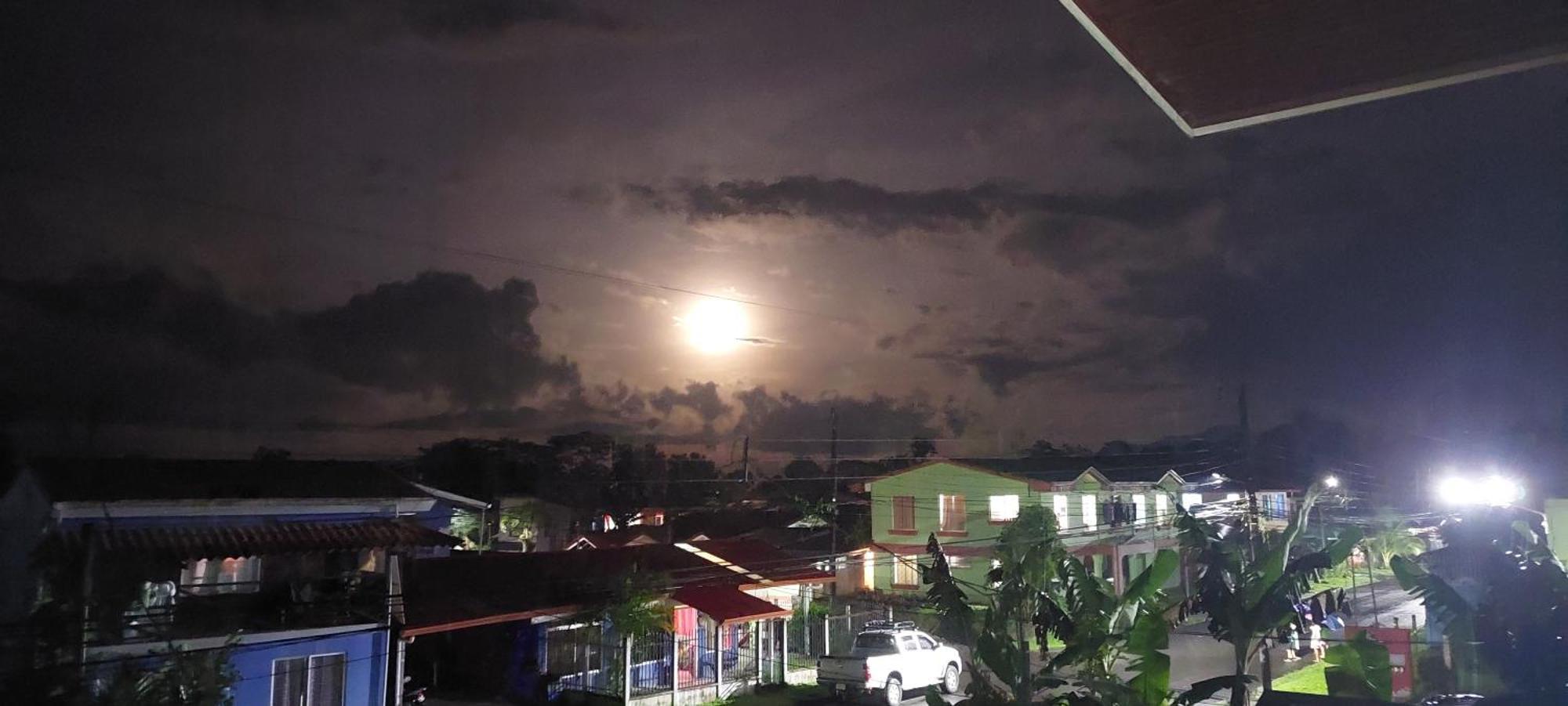 Alojamientos N&S La Fortuna Oda fotoğraf